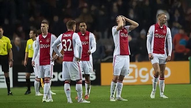 常规赛中 常规赛中